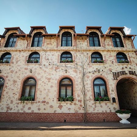 Hotel Gala Oradea Ngoại thất bức ảnh