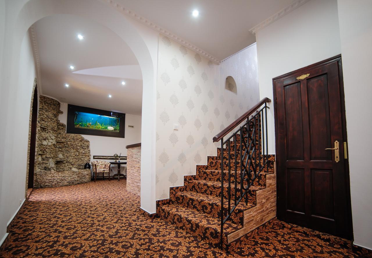 Hotel Gala Oradea Ngoại thất bức ảnh